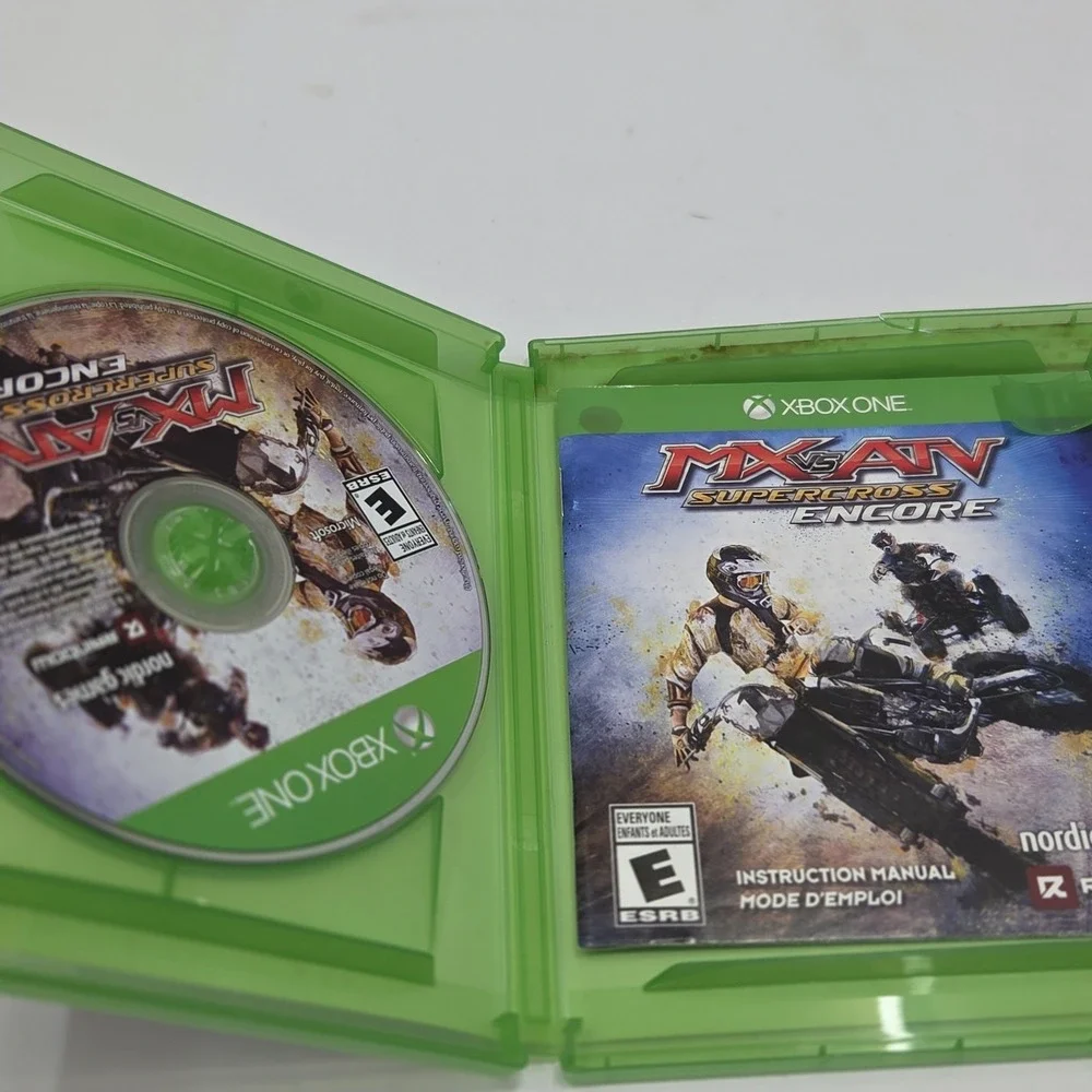 MX vs ATV Supercross Encore Extended Version Xbox One Game With Manual CIB